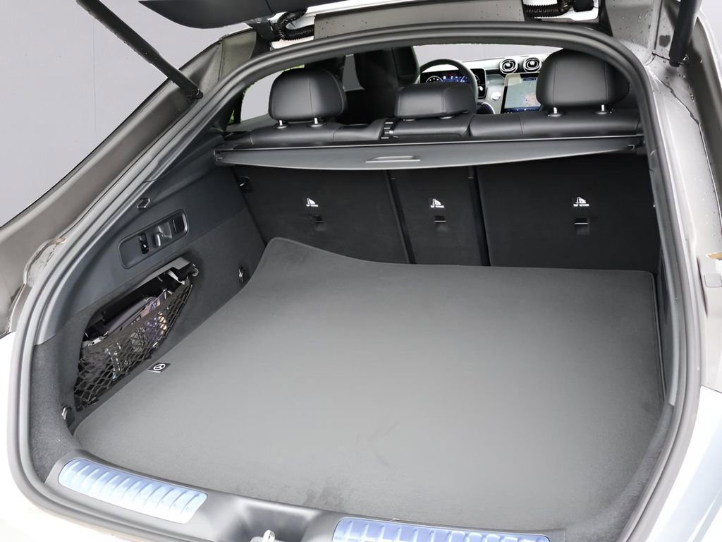 Certified 2025 Mercedes-Benz GLC 300 4MATIC image 18