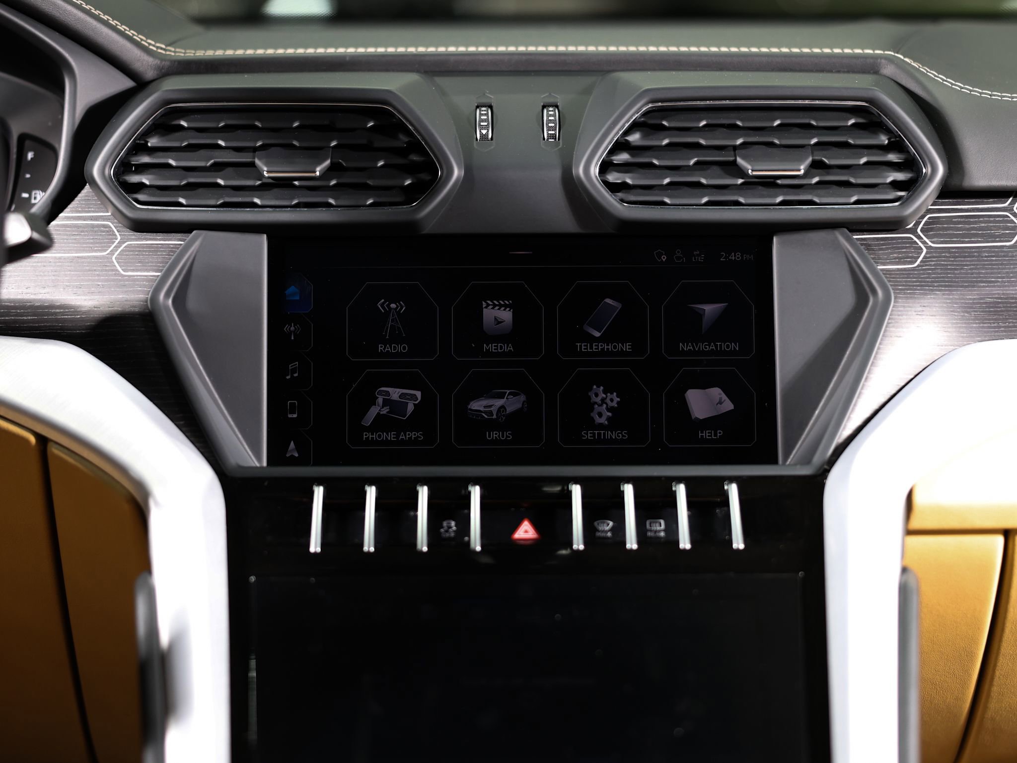 Used 2019 Lamborghini Urus image 51