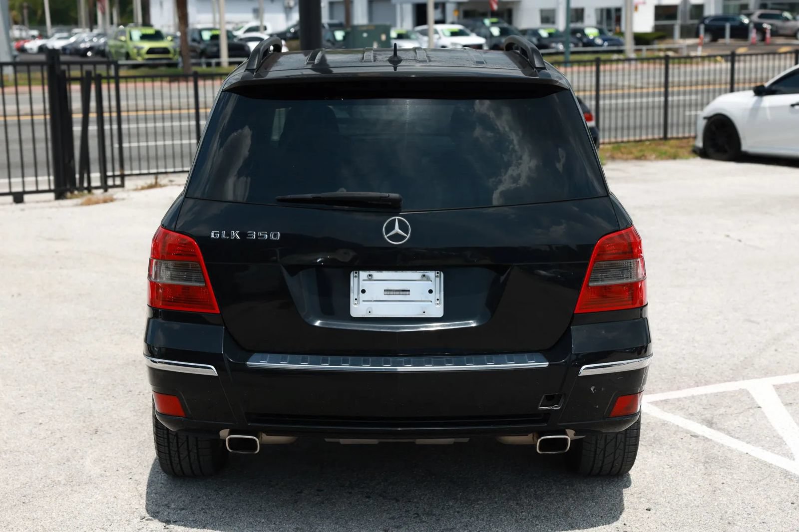 Used 2011 Mercedes-Benz GLK 350 2WD image 6