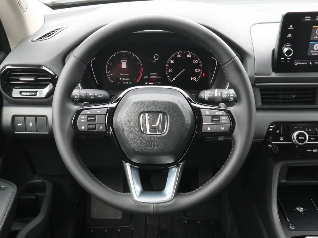 New 2025 Honda Pilot Touring image 15