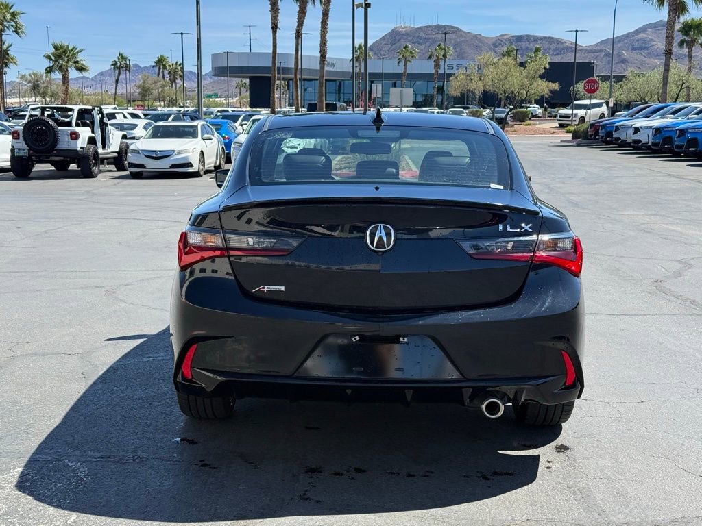Used 2019 Acura ILX image 3