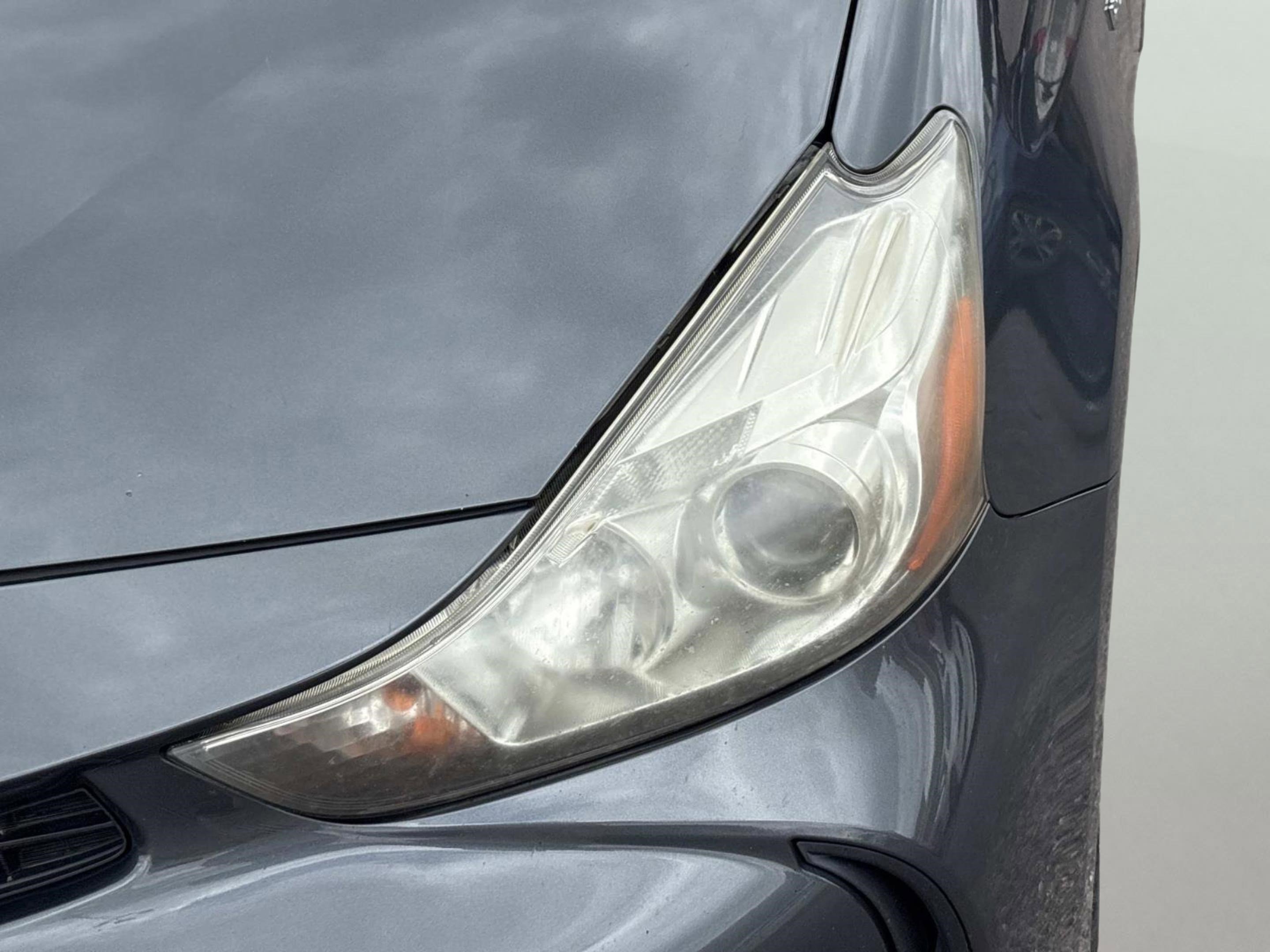 Used 2016 Toyota Prius V Two image 10