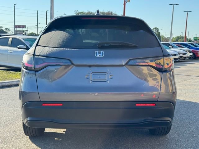 Used 2025 Honda HR-V LX image 3