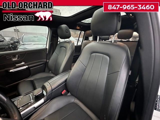 Used 2021 Mercedes-Benz GLB 250 4MATIC image 11