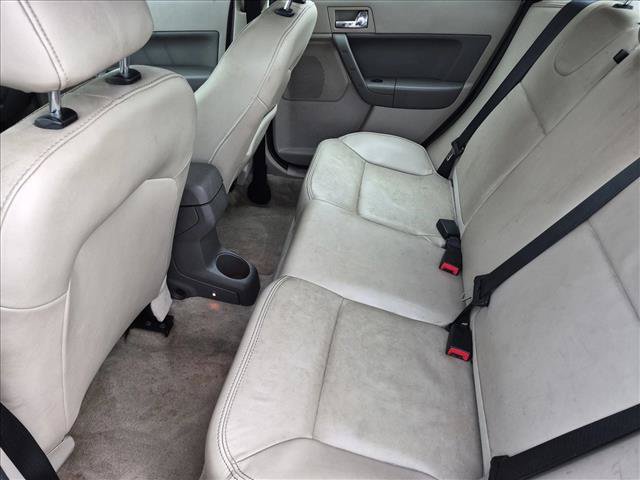 Used 2009 Ford Focus SEL FWD image 14