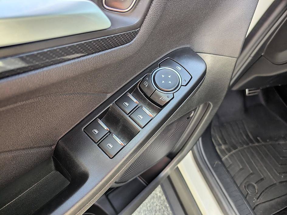 Used 2024 Ford Escape ST-Line w/ Tech Pack #1 FWD image 14
