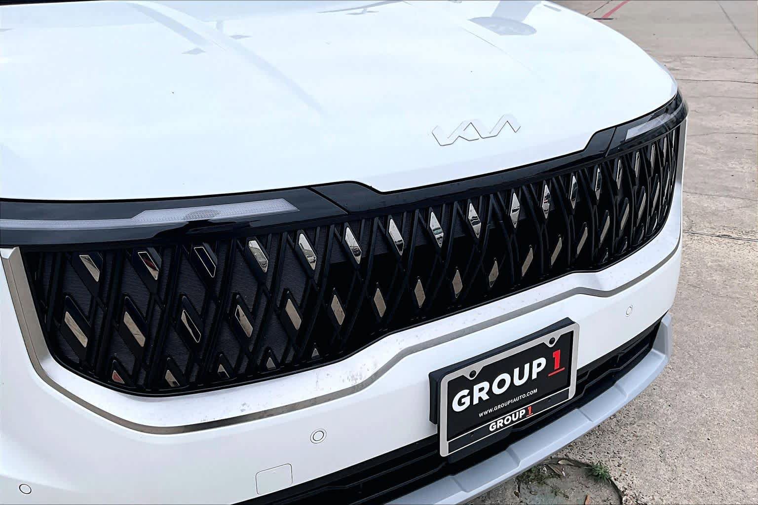 Certified 2026 Kia Carnival FWD image 28