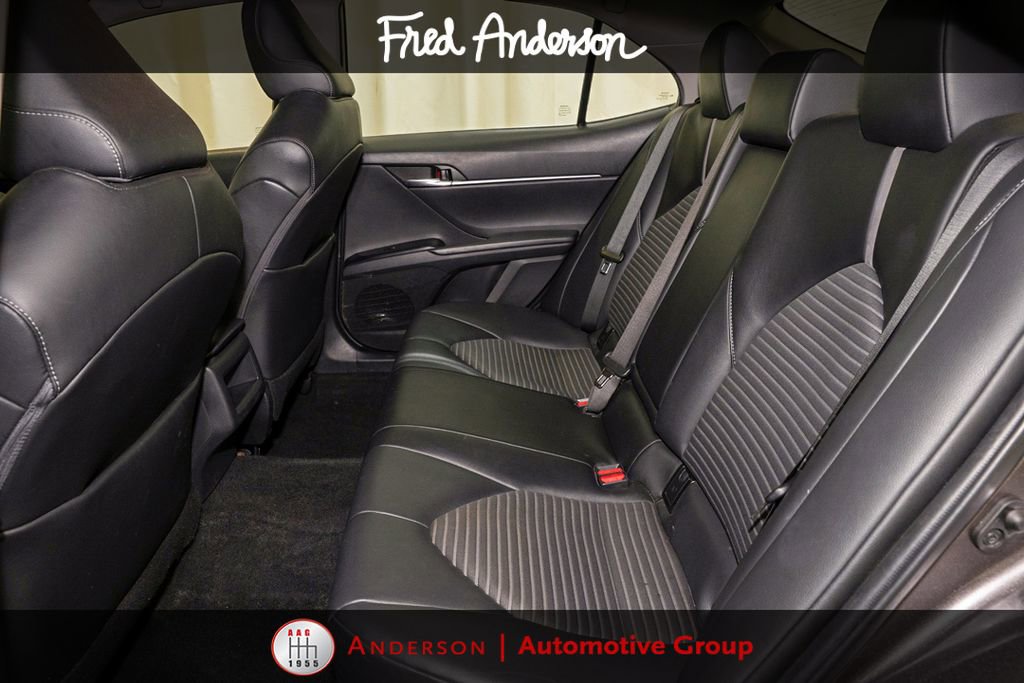 Used 2020 Toyota Camry SE AWD/4WD image 7