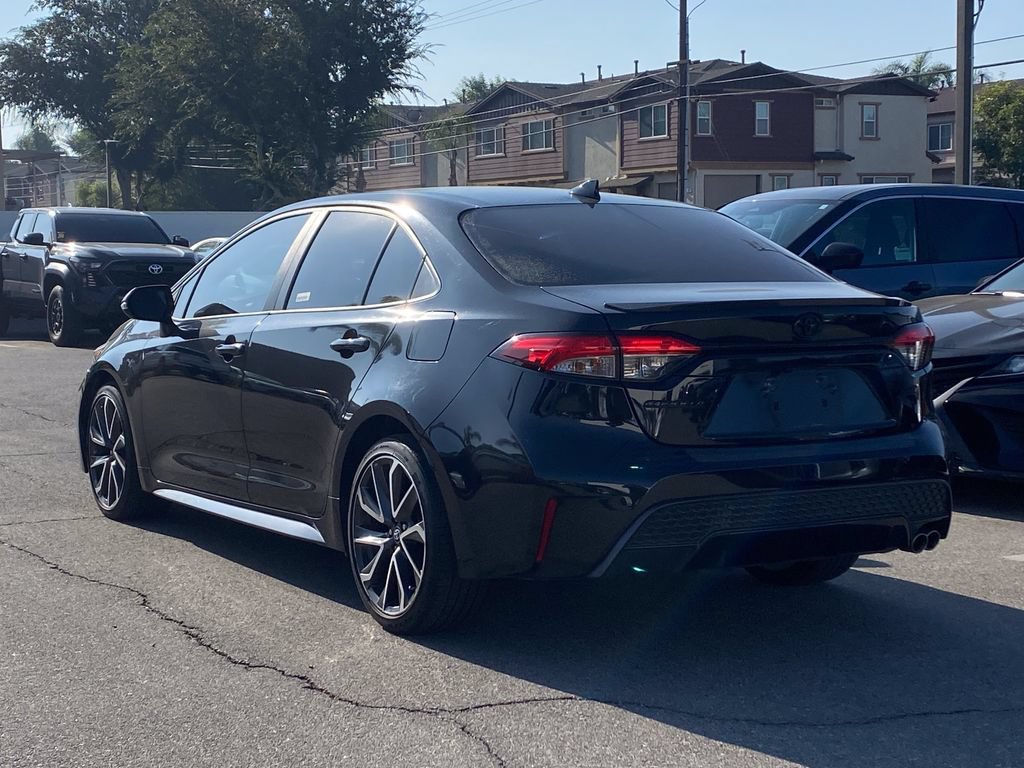Certified 2022 Toyota Corolla XSE FWD image 4