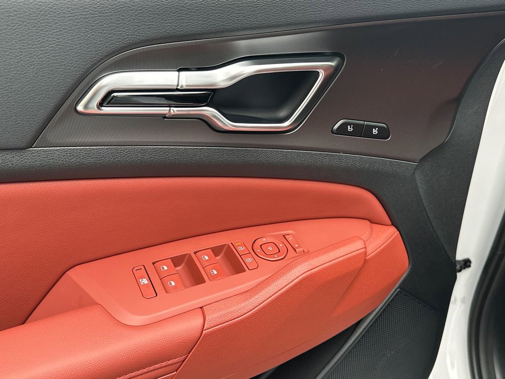 New 2026 Kia Sportage SX image 18