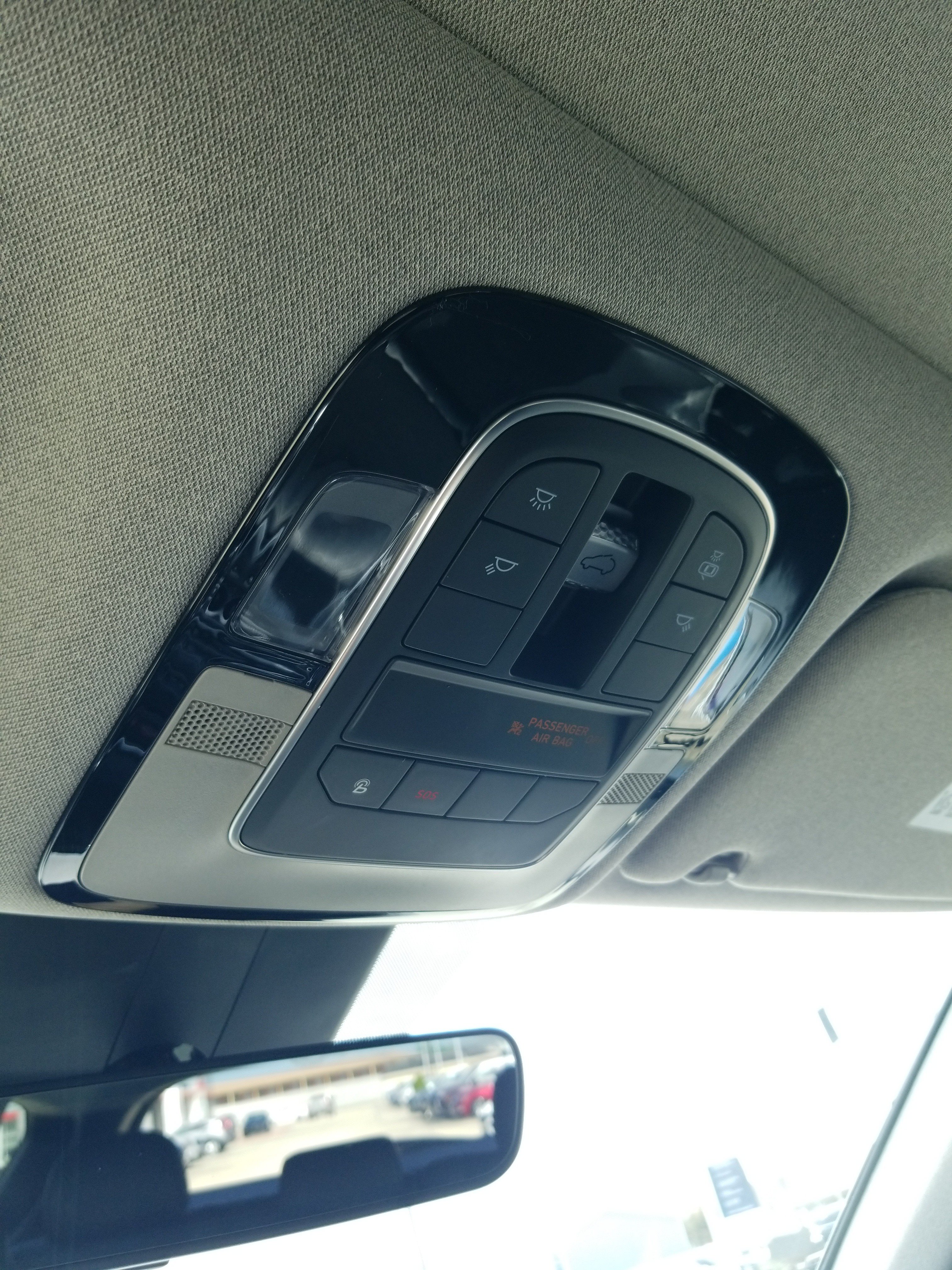 Used 2021 Hyundai Santa Fe Limited FWD image 25