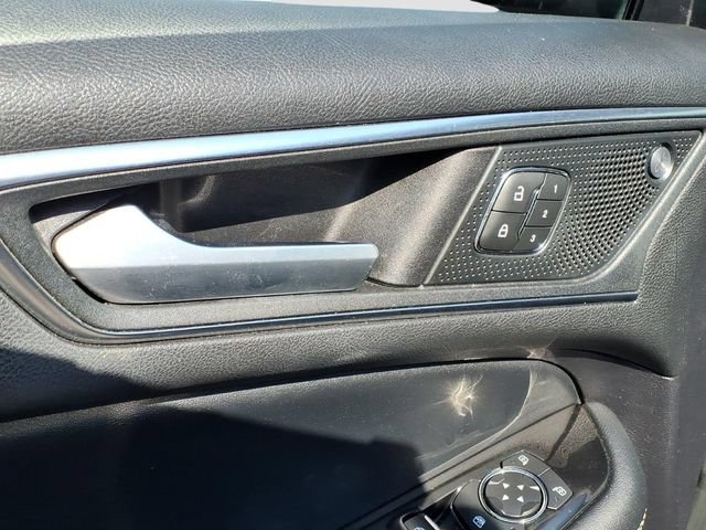 Used 2019 Ford Edge ST AWD/4WD image 14