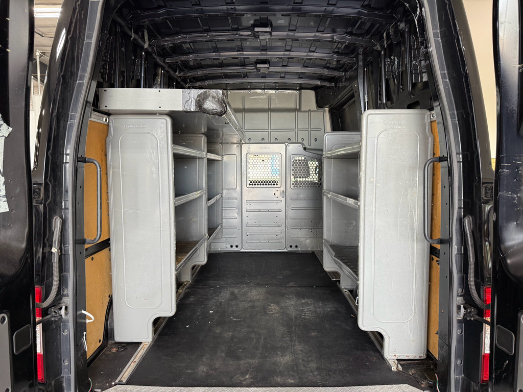 Used 2019 Nissan NV 2500 SV RWD image 12