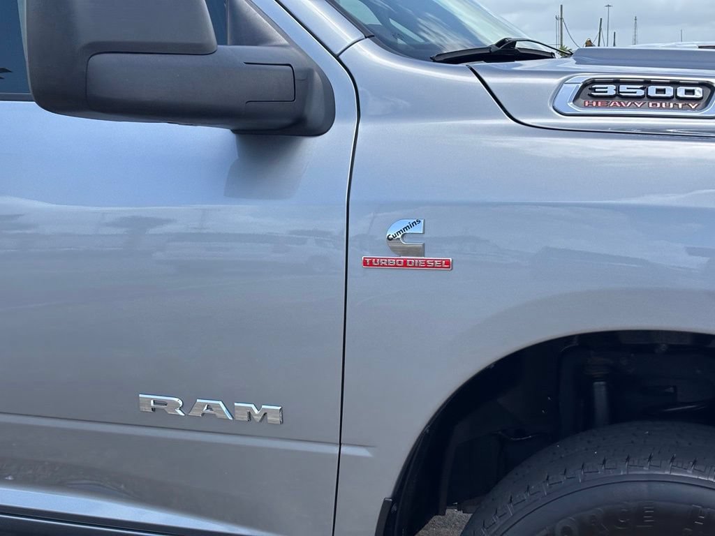 Used 2024 RAM 3500 Big Horn AWD/4WD image 9