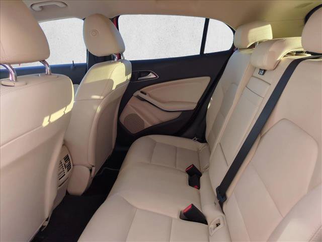 Used 2018 Mercedes-Benz GLA 250 image 18