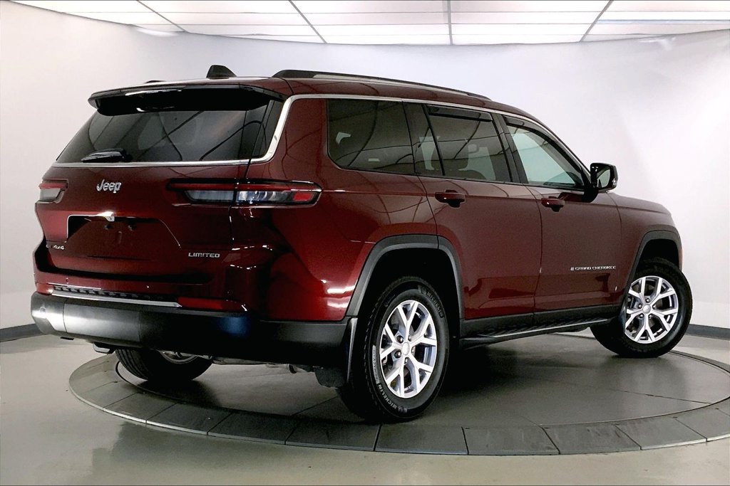 Used 2022 Jeep Grand Cherokee L Limited AWD/4WD image 12