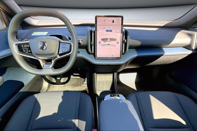 Used 2026 Volvo EX30 Cross Country Ultra w/ Protection Package Premier image 7