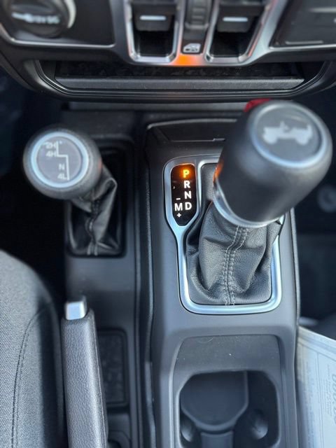 New 2025 Jeep Wrangler Unlimited Sahara AWD/4WD image 30