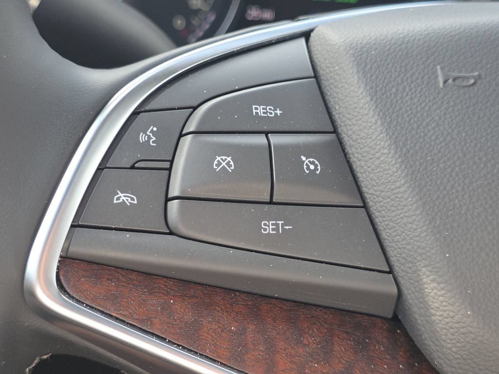 Used 2025 Cadillac XT5 Premium Luxury w/ Technology Package AWD/4WD image 27