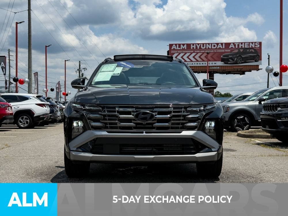 Used 2025 Hyundai Tucson Limited AWD/4WD image 3