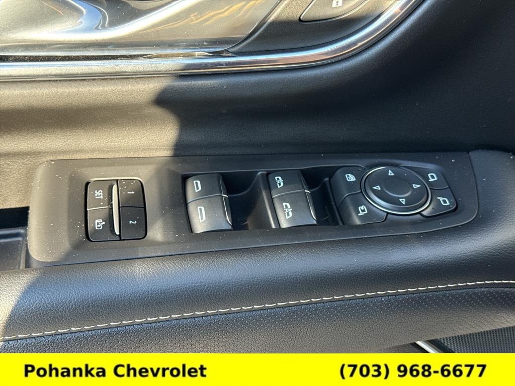 Used 2023 Chevrolet Tahoe Premier AWD/4WD image 18