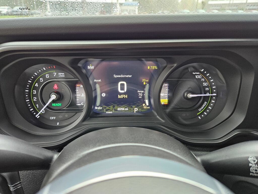 Used 2024 Jeep Wrangler High Altitude AWD/4WD image 23