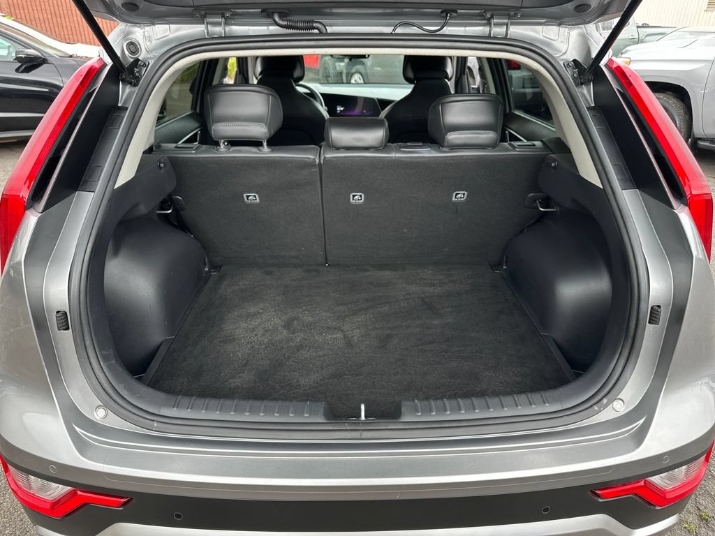 Used 2023 Kia Niro EX FWD image 20