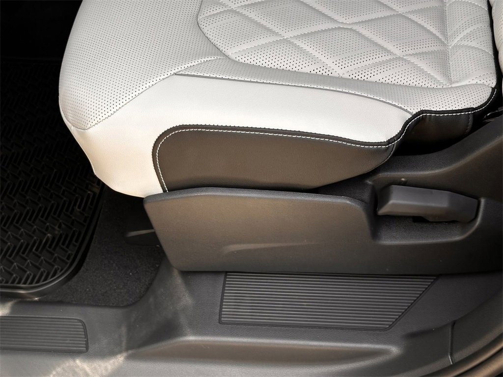 New 2025 Volkswagen Atlas Cross Sport SEL Premium R-Line image 39