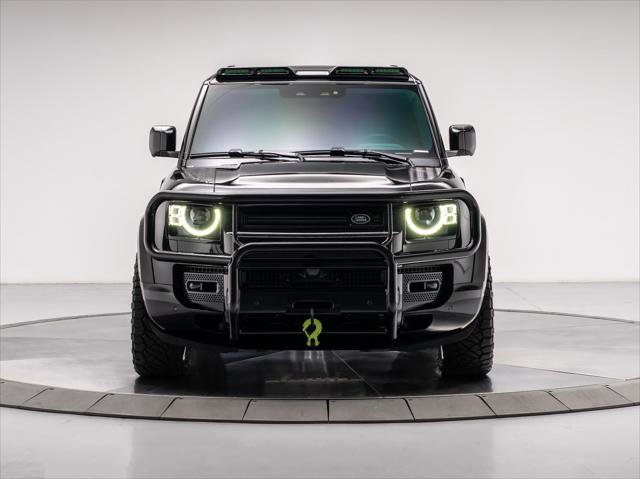 New 2025 Land Rover Defender 110 X-Dynamic SE AWD/4WD image 8
