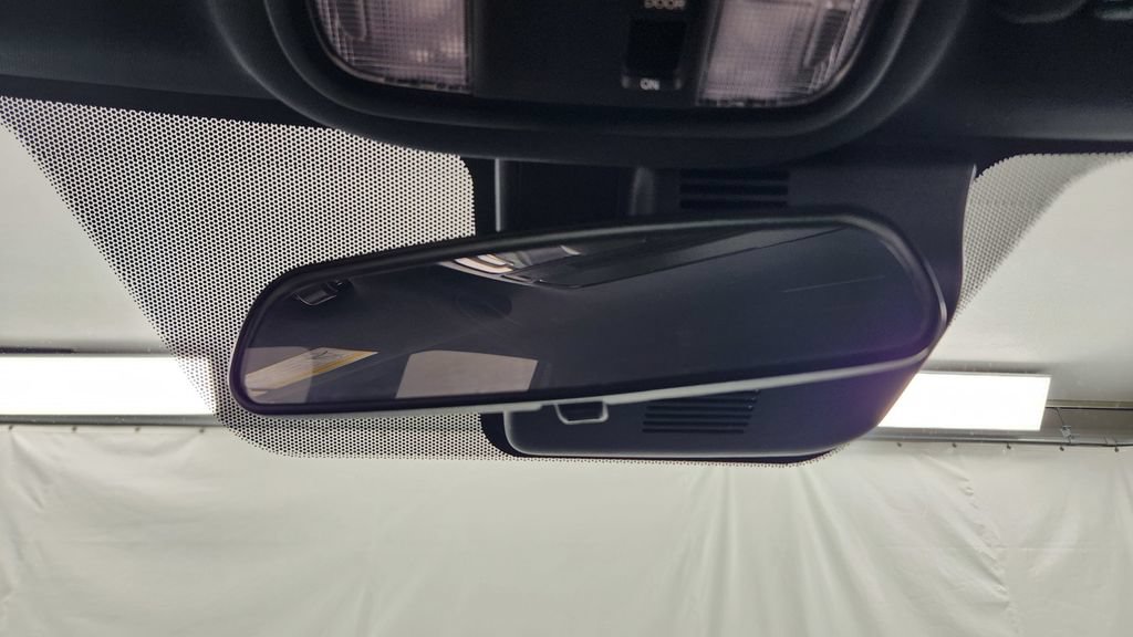 Used 2022 Honda Pilot Sport image 32