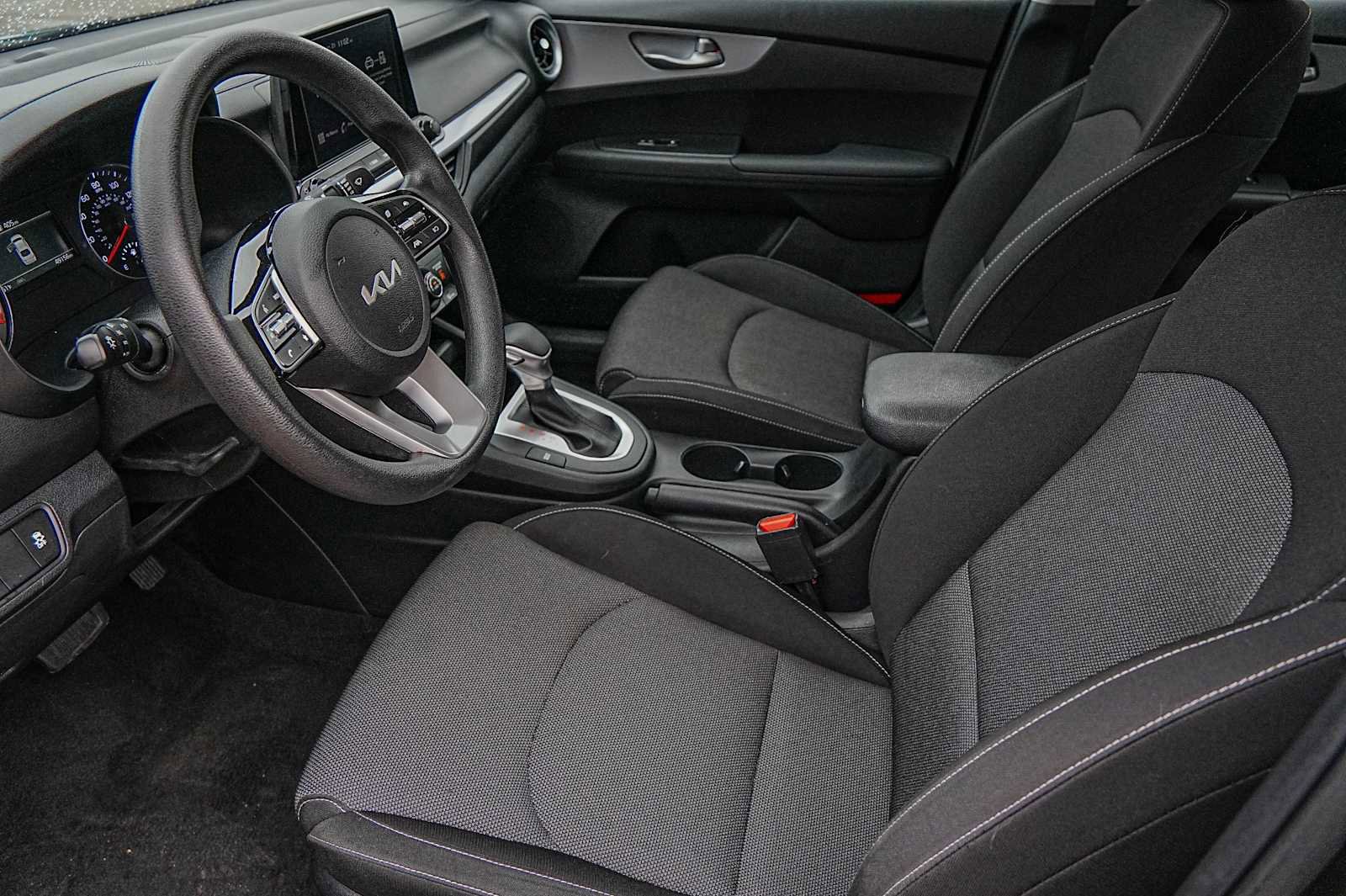 Certified 2024 Kia Forte LXS image 10