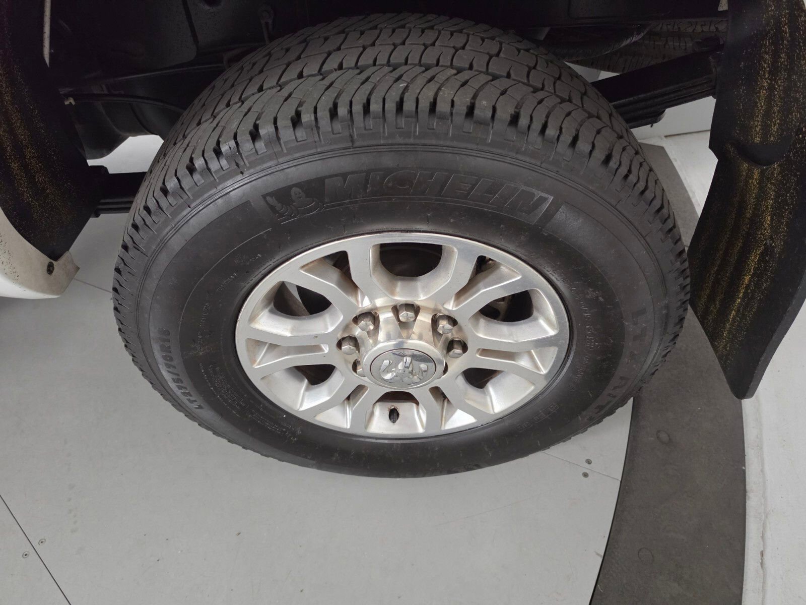 Used 2014 RAM 3500 Laramie AWD/4WD image 11