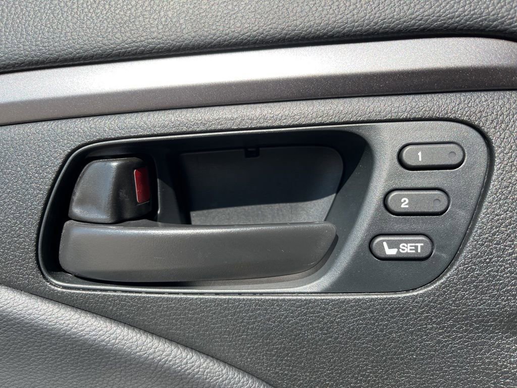 Certified 2023 Honda Passport EX-L image 12