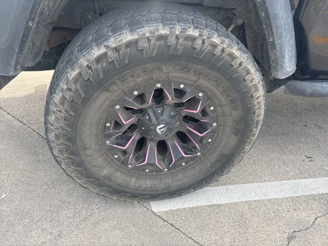 Used 2020 Jeep Gladiator Sport w/ Quick Order Package 24S image 11