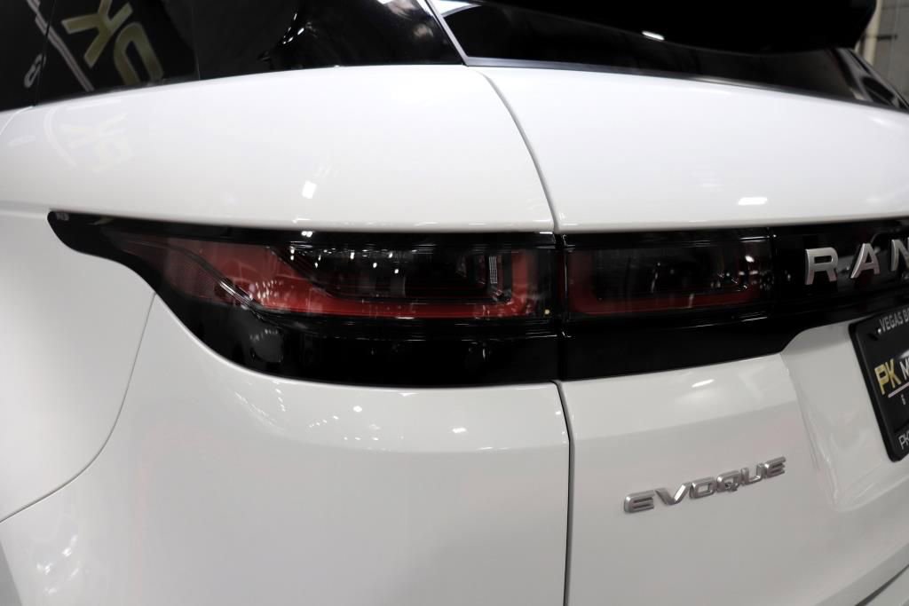 Used 2023 Land Rover Range Rover Evoque SE image 5