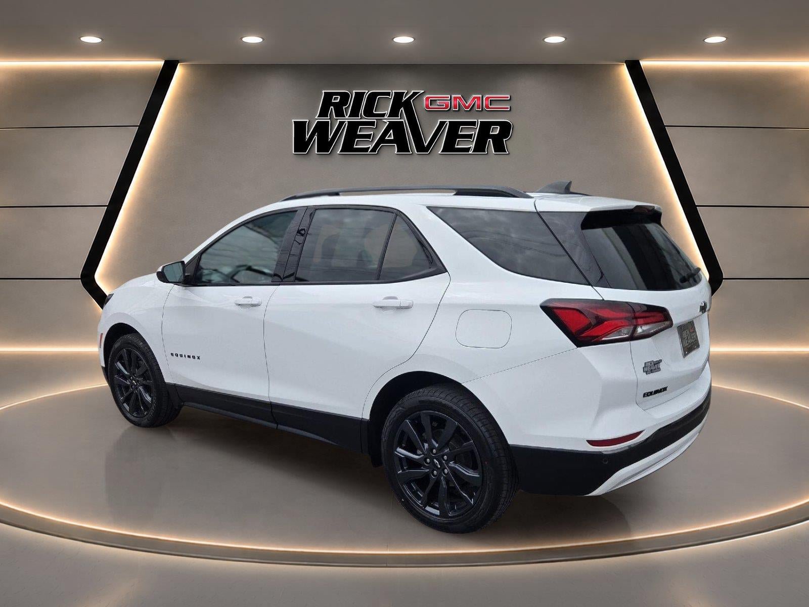 Certified 2022 Chevrolet Equinox RS AWD/4WD image 4