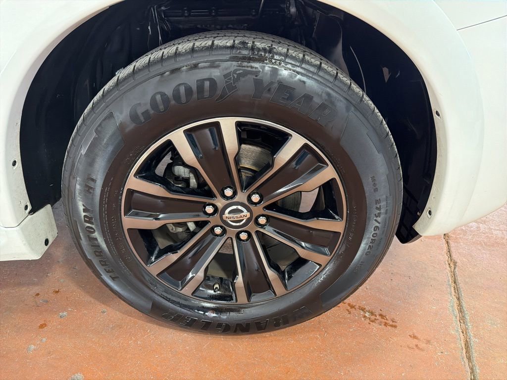 Used 2019 Nissan Armada Platinum w/ Captain's Chairs Package RWD image 10