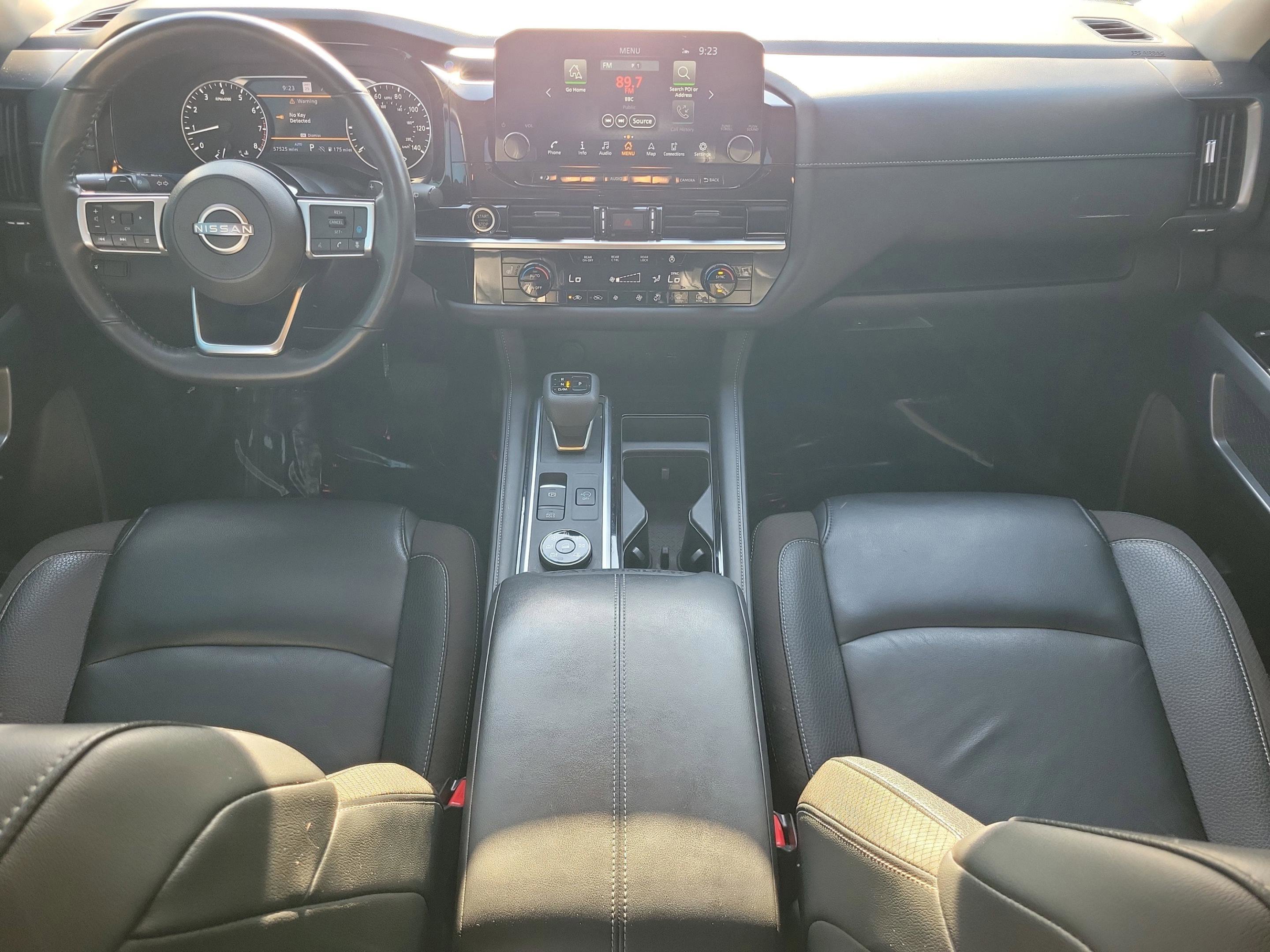 Certified 2024 Nissan Pathfinder SL image 18