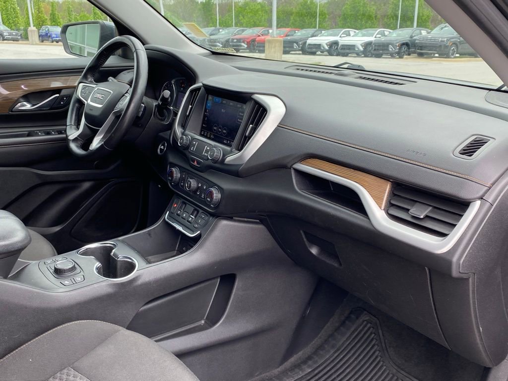 Used 2019 GMC Terrain SLE w/ Driver Convenience Package AWD/4WD image 30