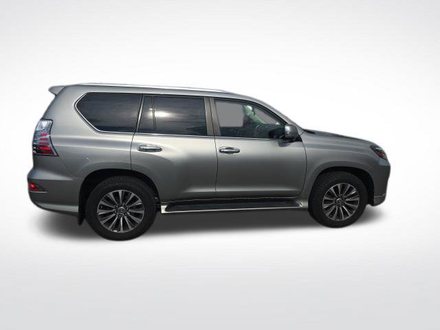 Used 2020 Lexus GX 460 Luxury w/ Accessory Package AWD/4WD image 9