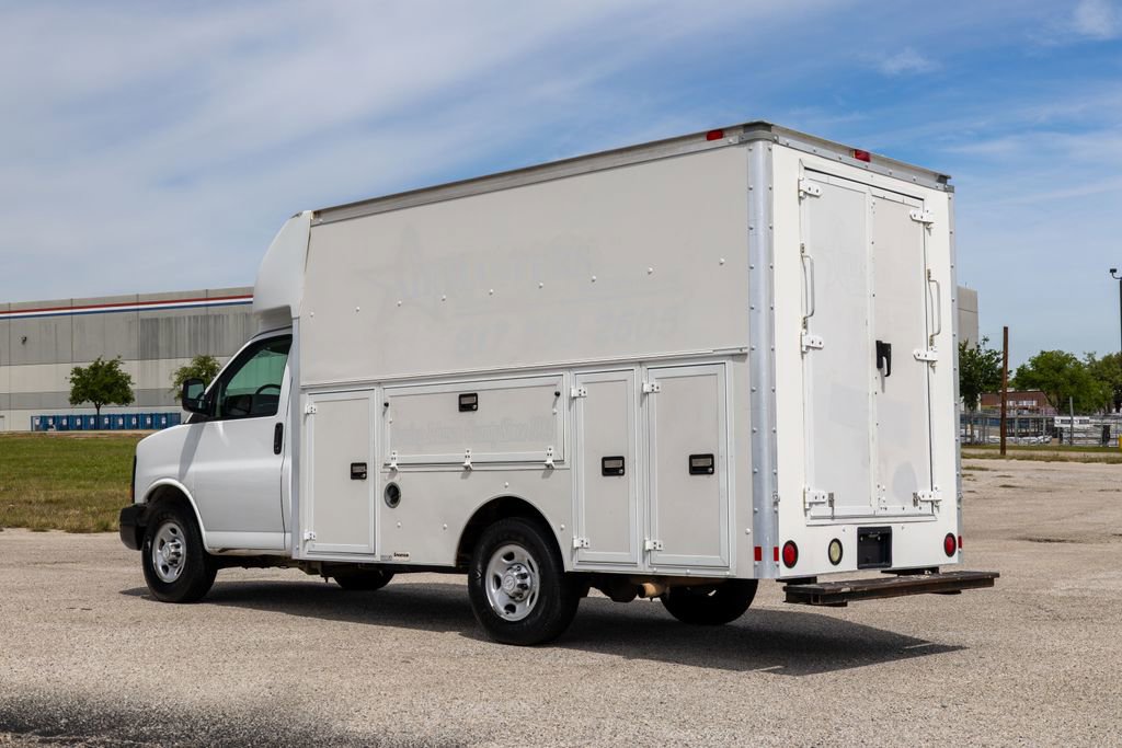 Used 2014 Chevrolet Express 3500 RWD image 5