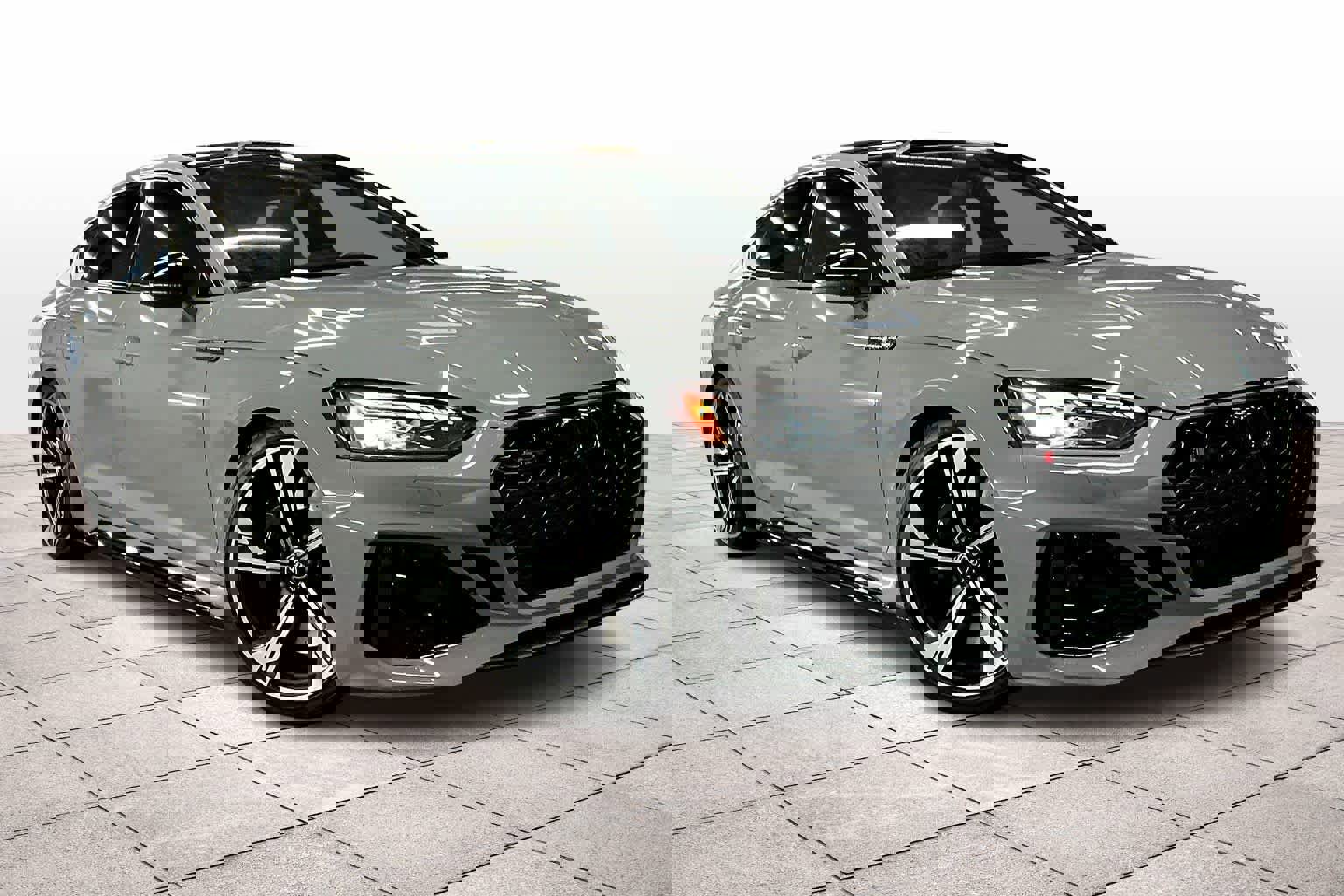 Used 2021 Audi RS 5 w/ Black Optic Package image 2