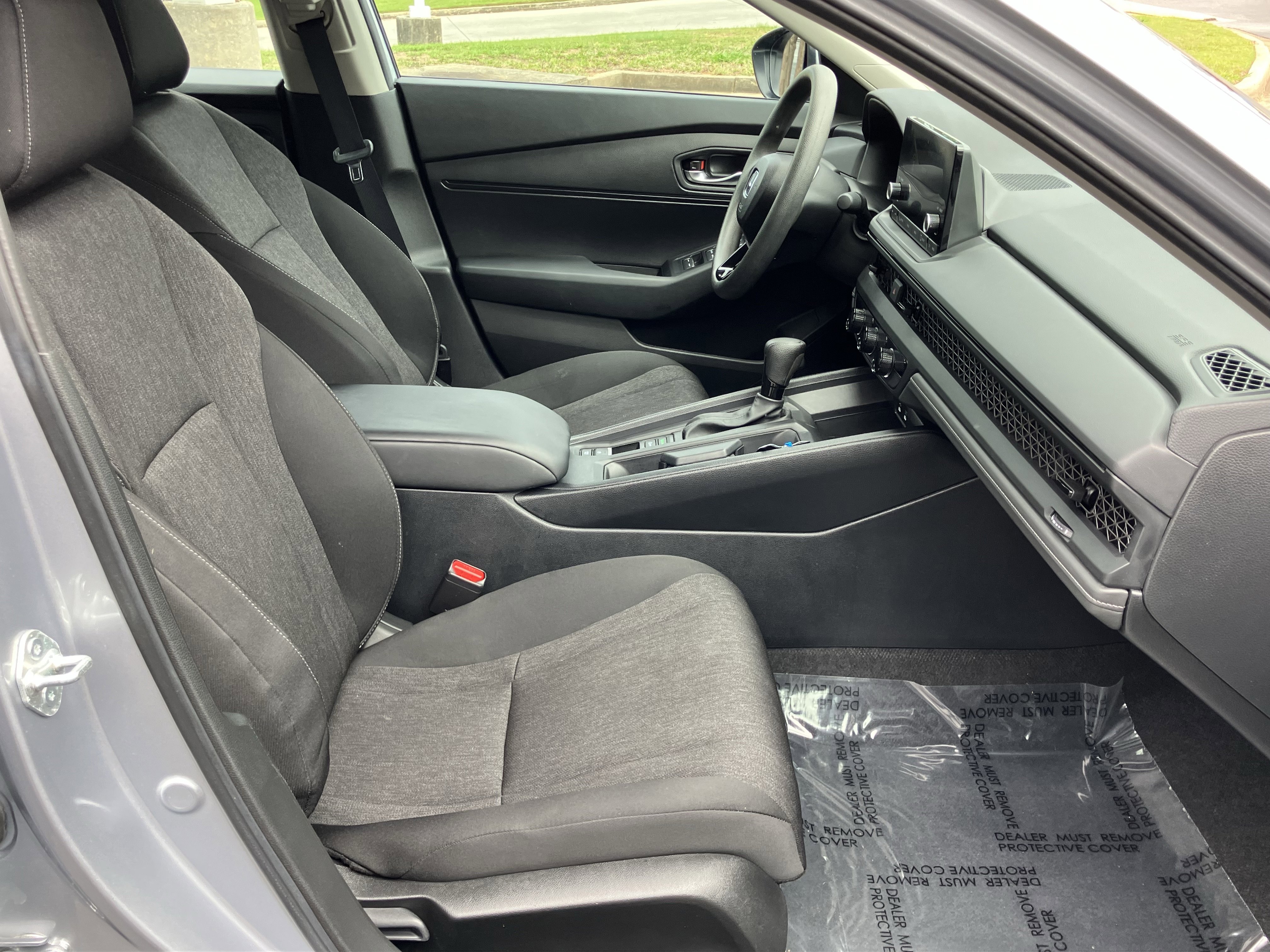 Used 2025 Honda Accord LX image 32