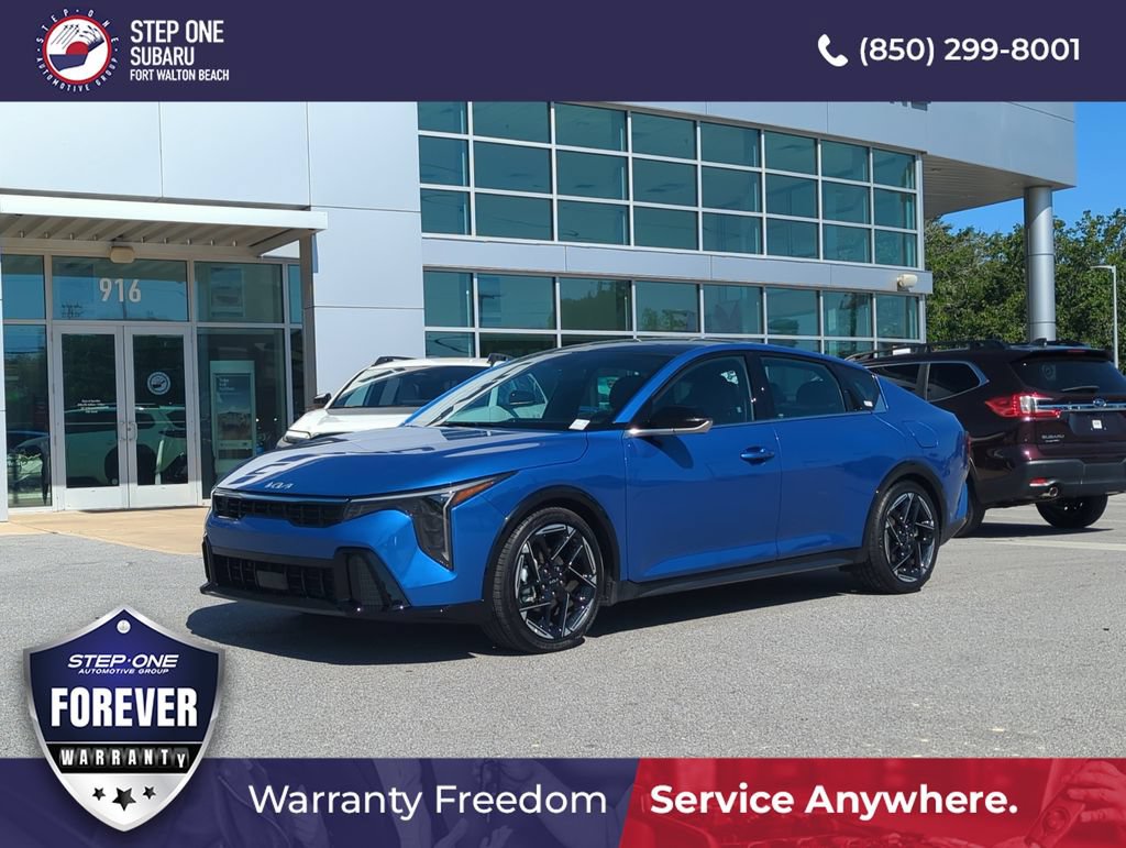 Used 2025 Kia K4 GT-Line w/ GT-Line Sunroof Package FWD image 1