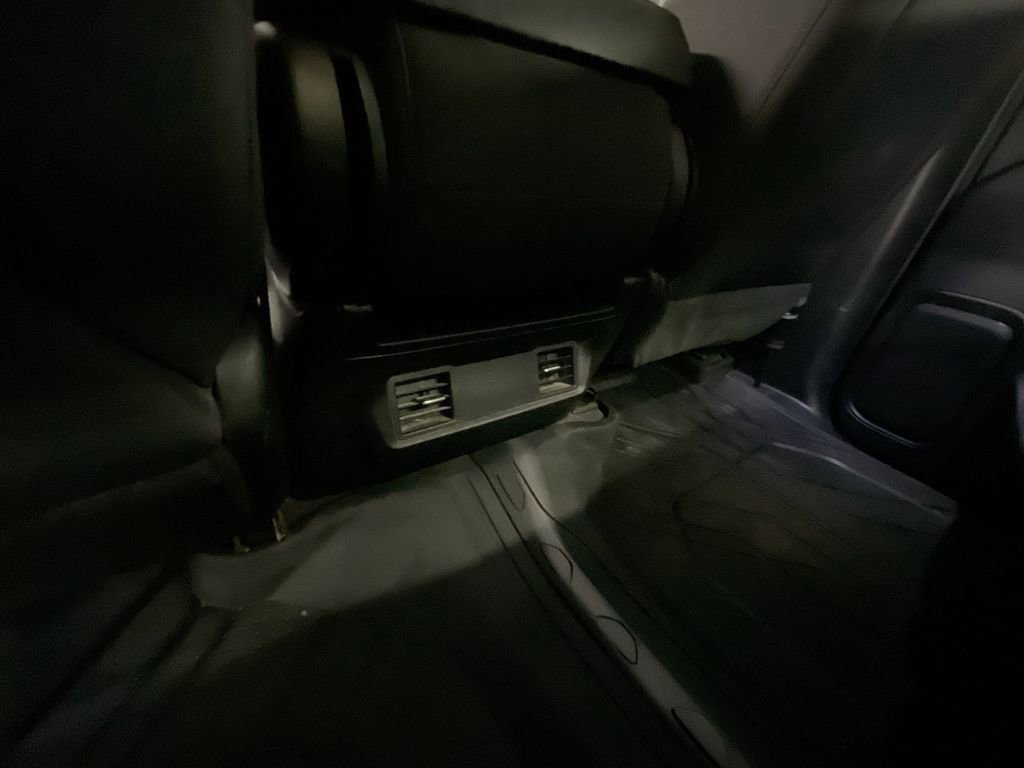 Used 2023 Chevrolet Silverado 2500 Custom w/ Custom Value Package image 19