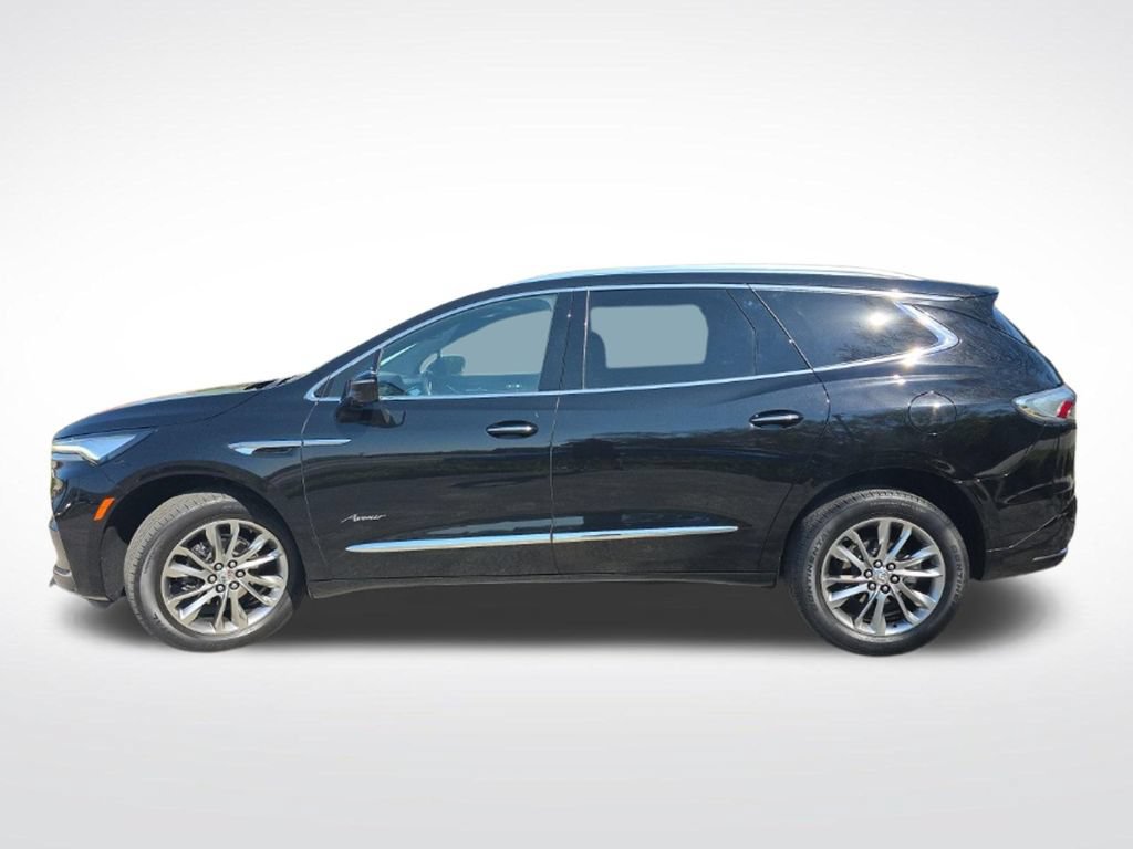 Used 2024 Buick Enclave Avenir w/ Avenir Technology Package FWD image 7