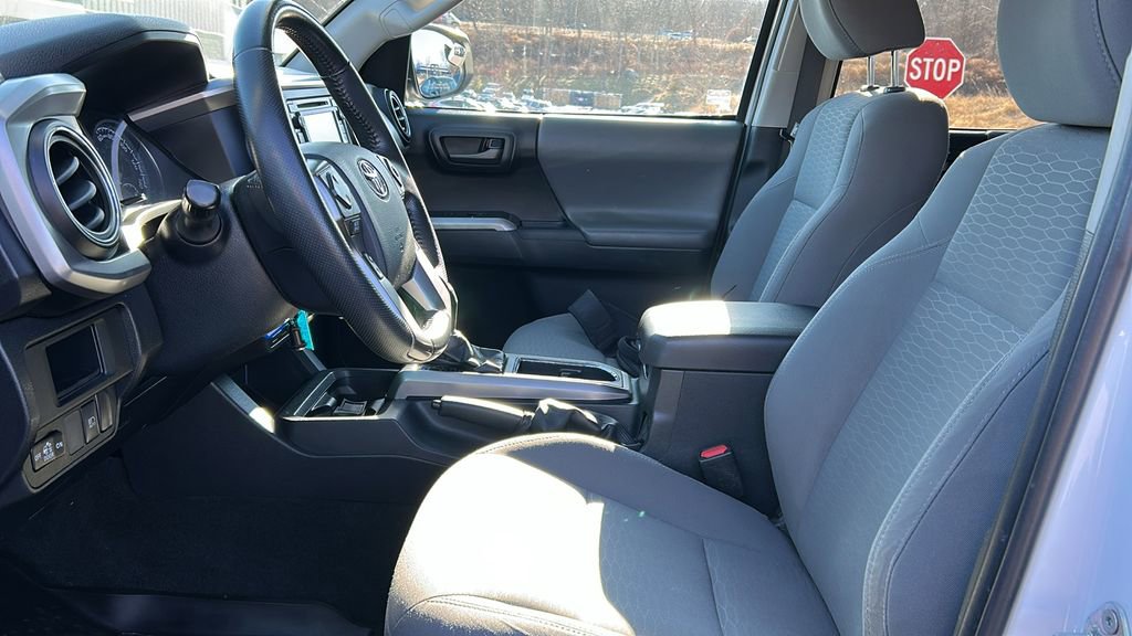 Used 2019 Toyota Tacoma SR5 image 8