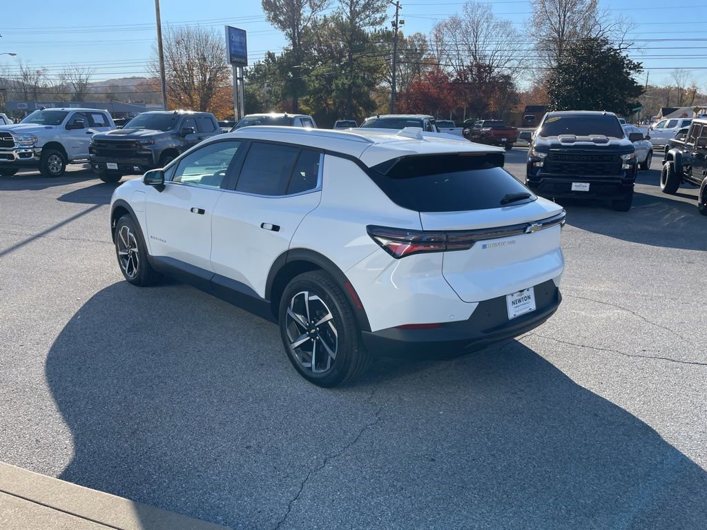 New 2026 Chevrolet Equinox EV LT image 51