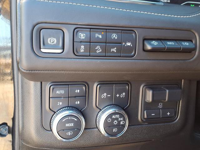 Used 2024 GMC Yukon Denali Ultimate AWD/4WD image 15