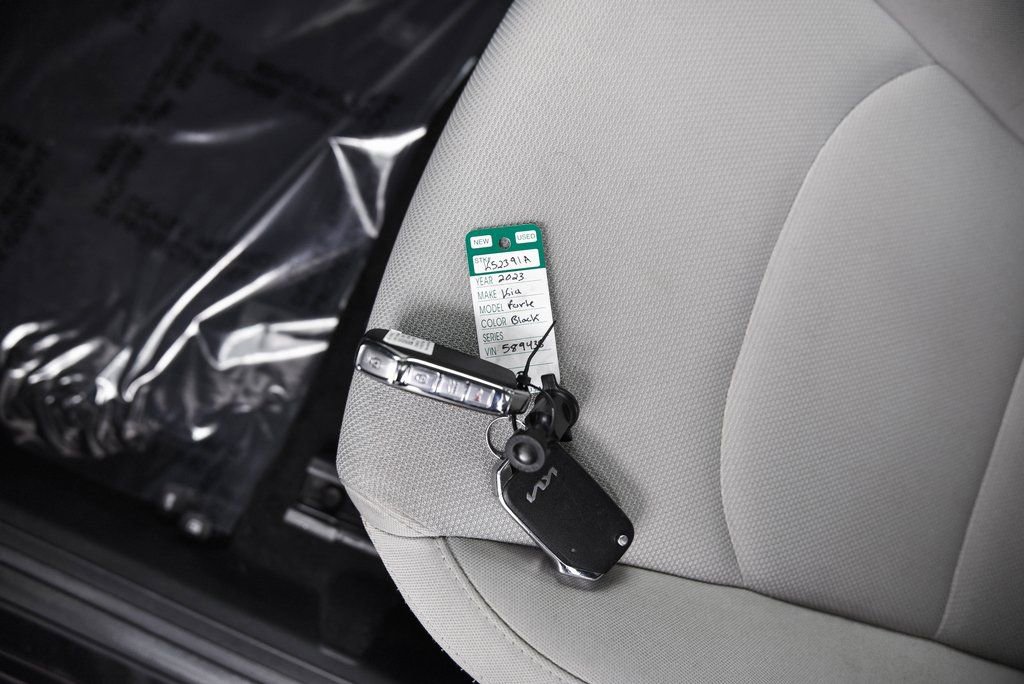 Used 2023 Kia Forte LXS image 25